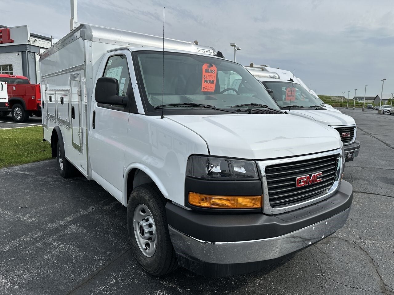 2025 GMC Savana