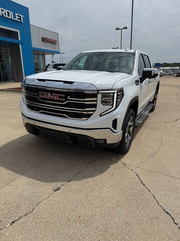 2025 GMC Sierra