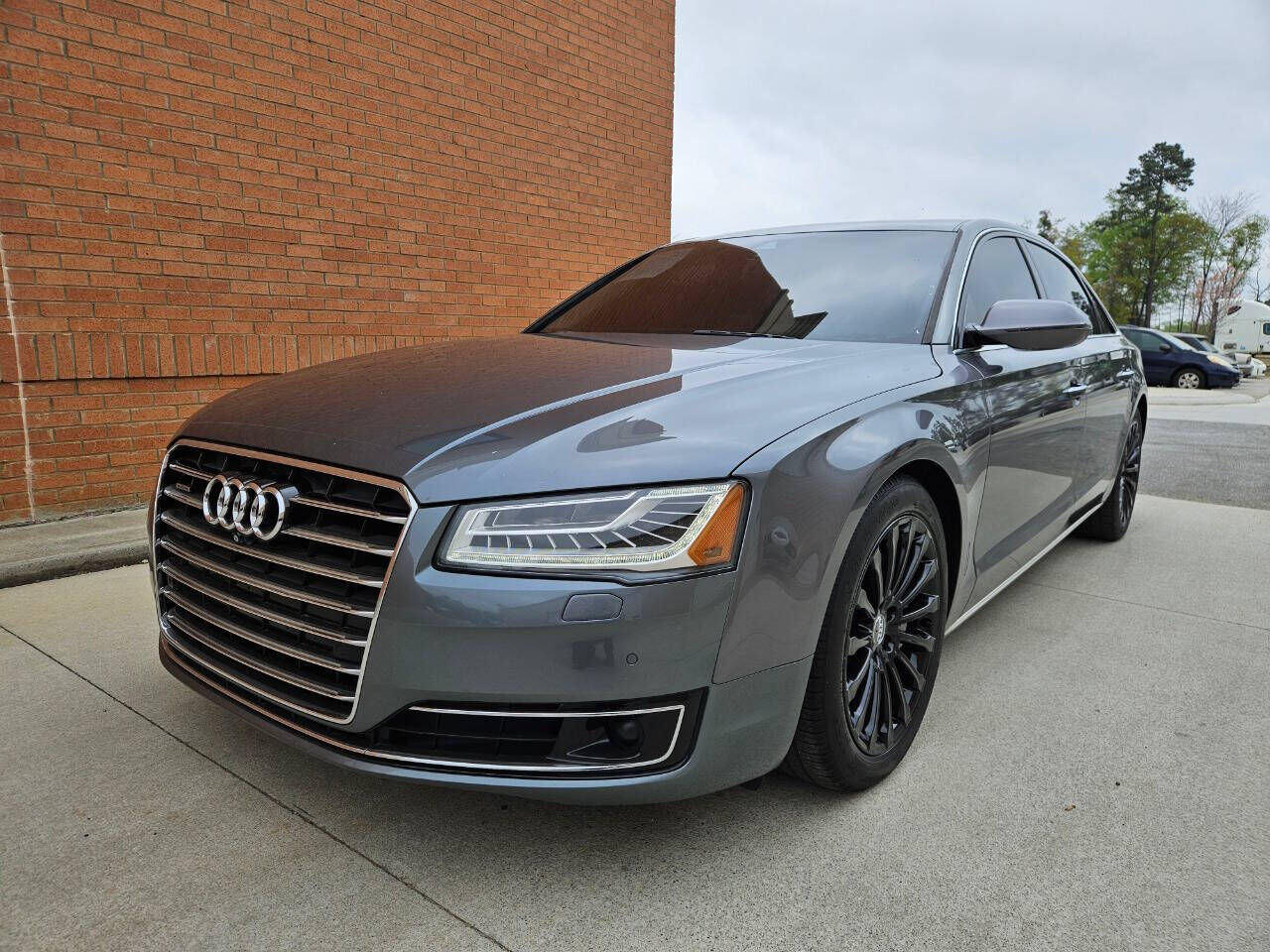 Audi A8