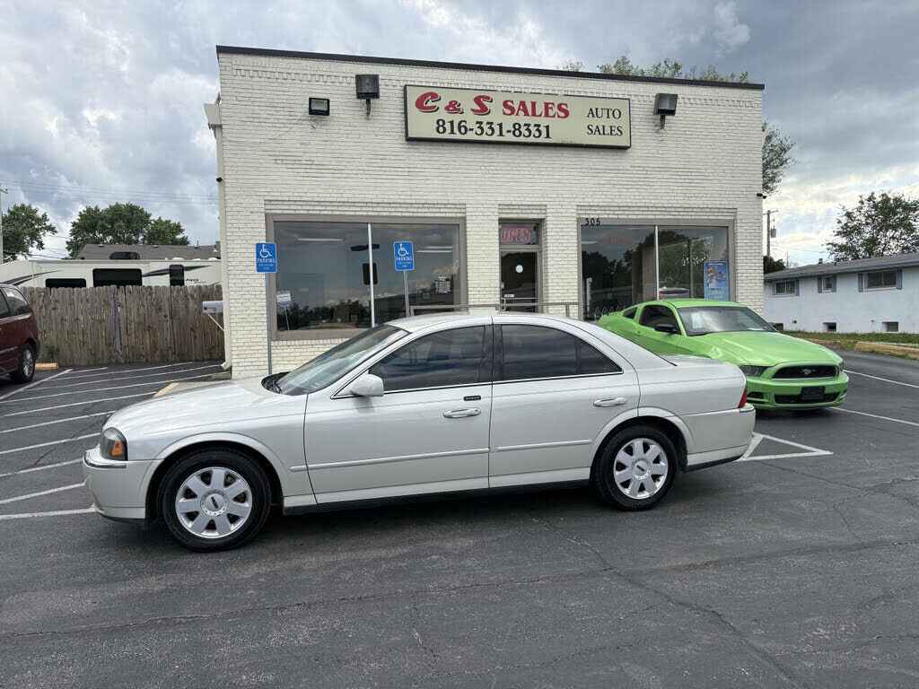 Lincoln LS