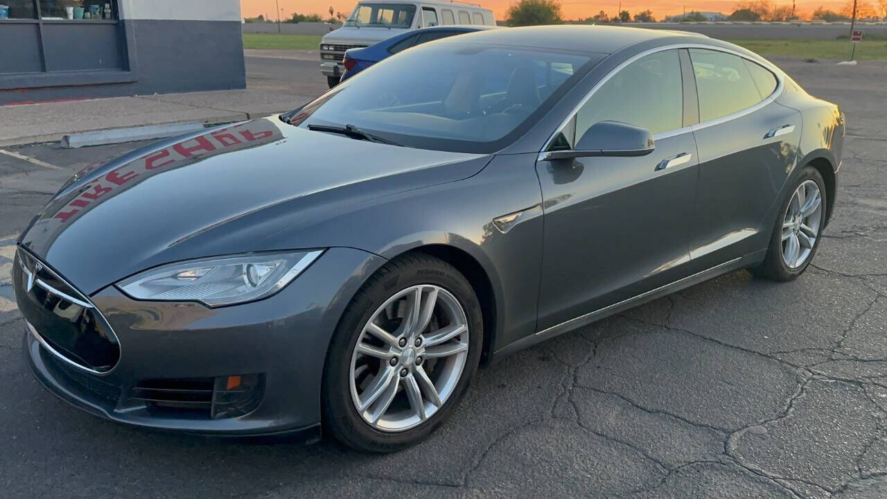 2013 TESLA Model S