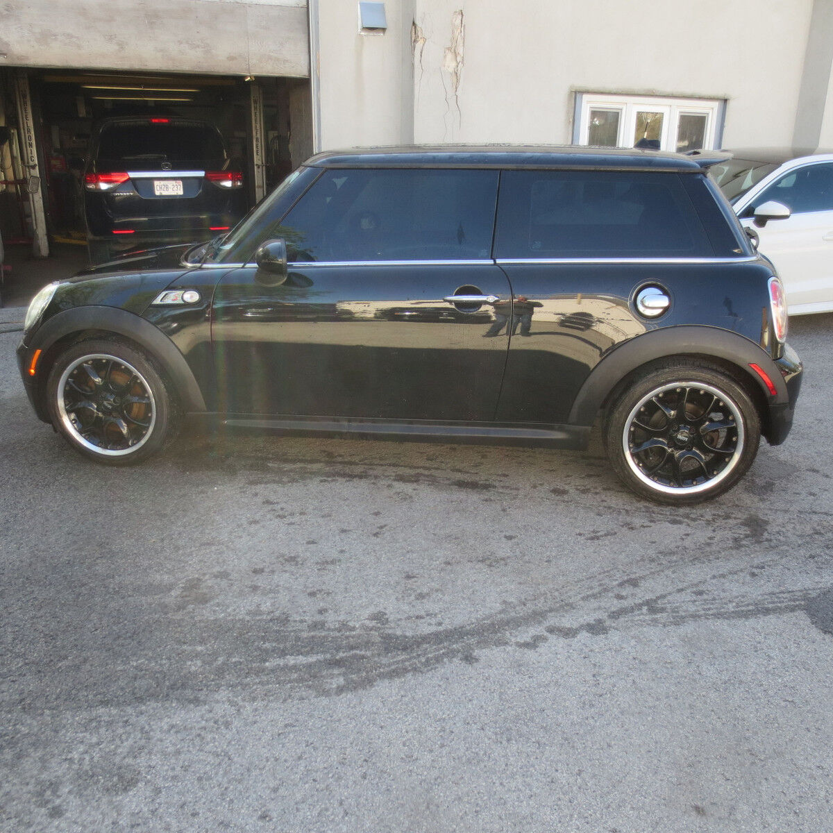 MINI