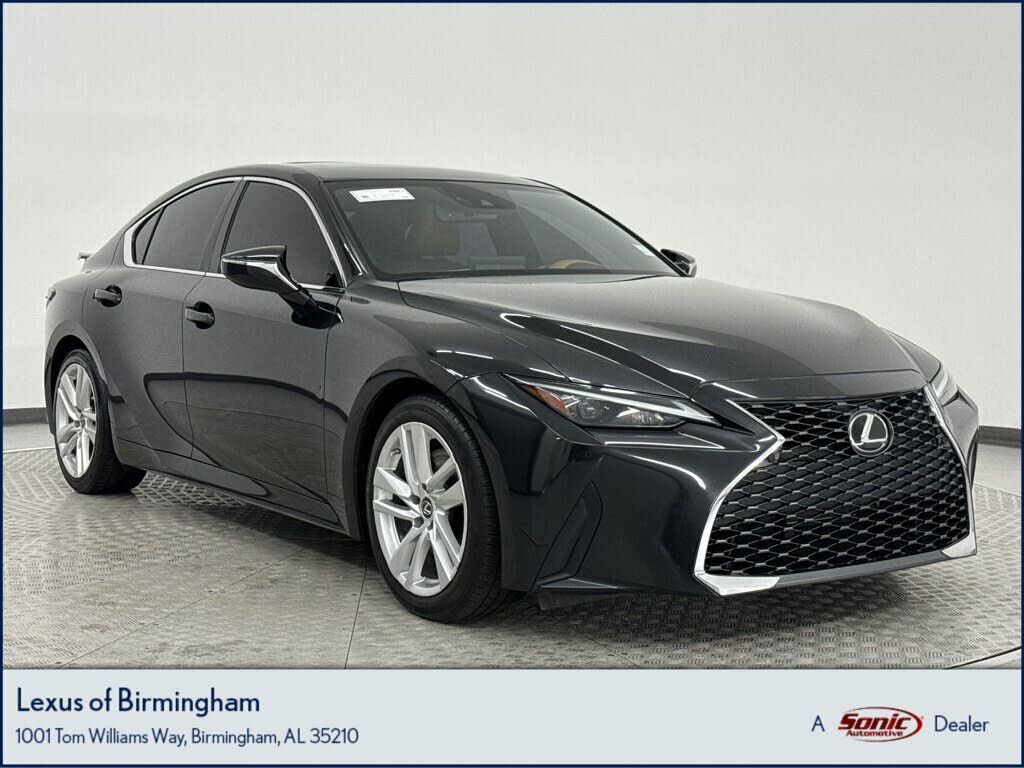 LEXUS
