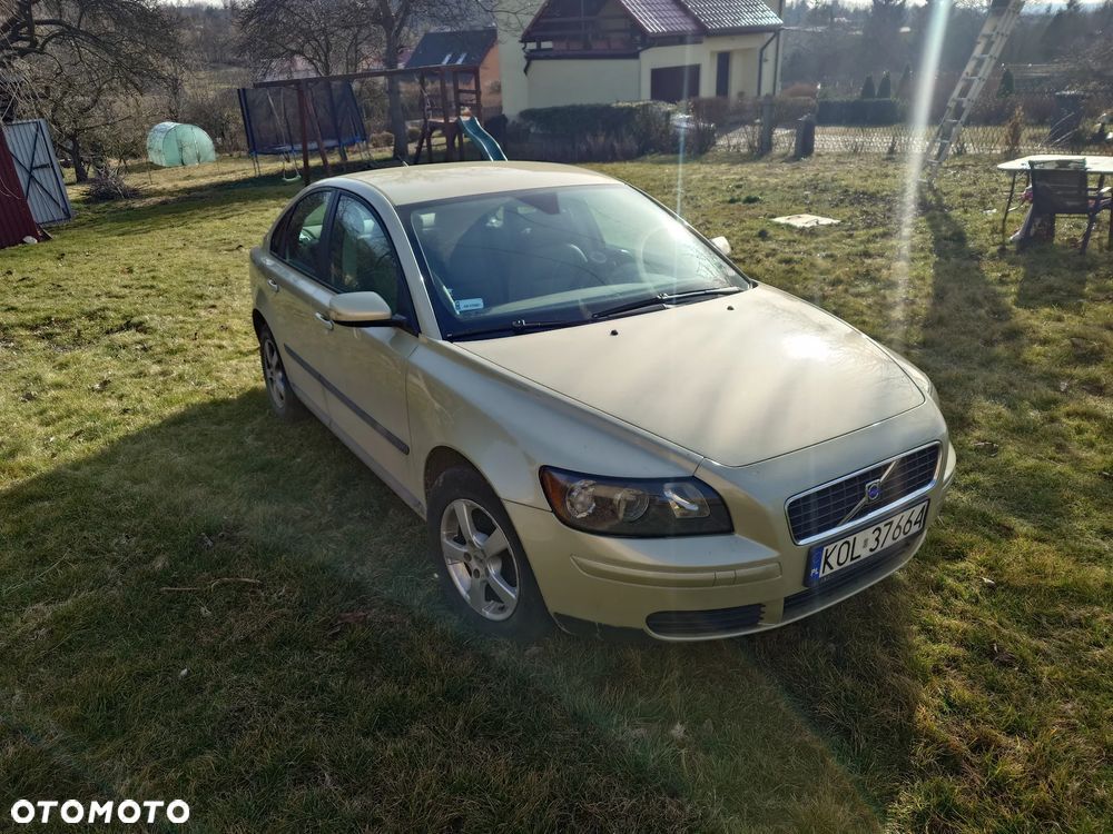 Volvo S40