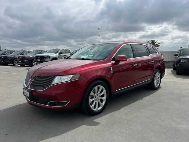 Lincoln MKT