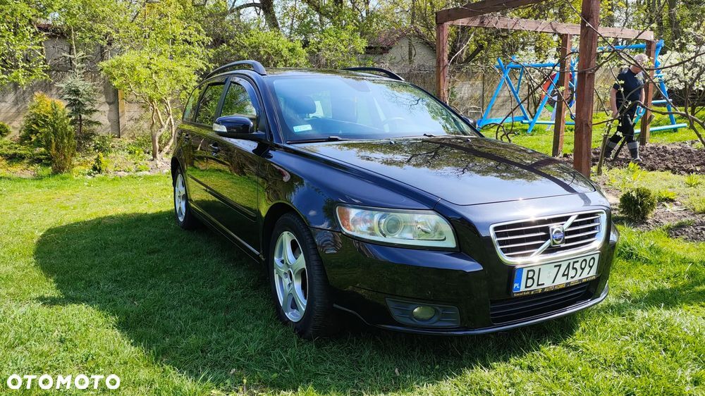 Volvo V50