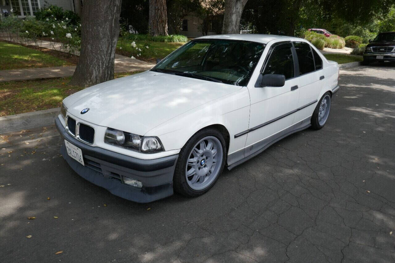 BMW 325i