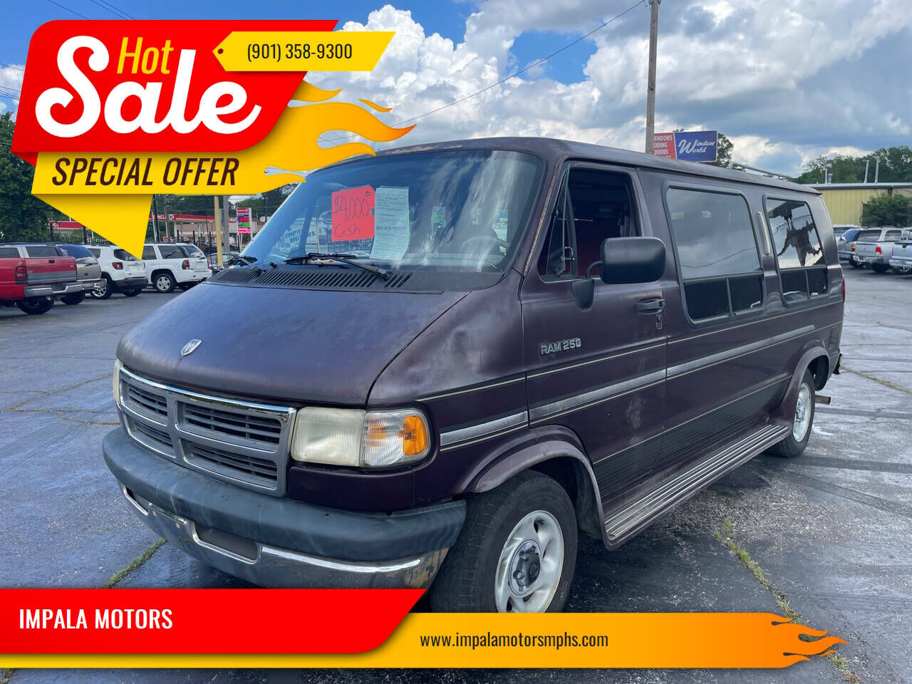 Dodge Ram Van