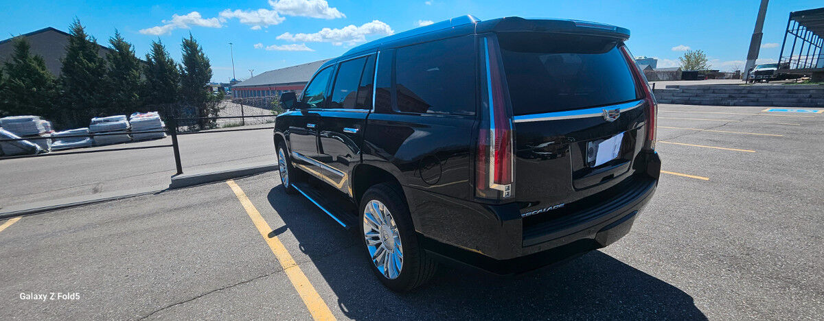 CADILLAC