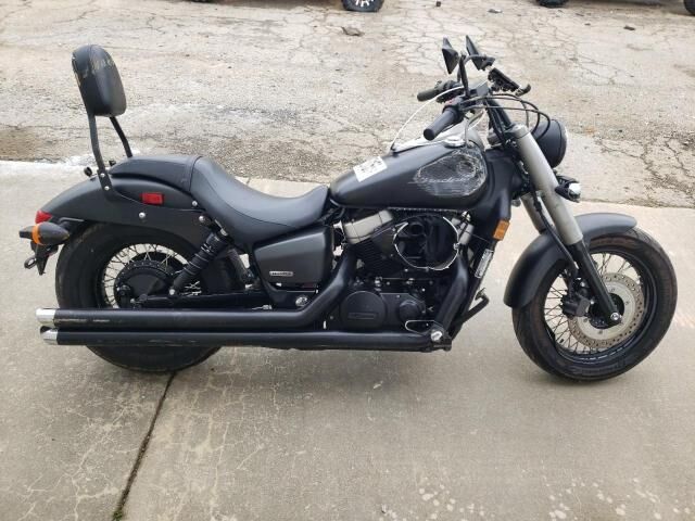 Honda VT750 (Shadow Phantom)