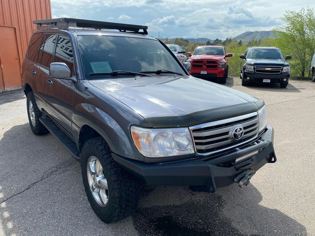 Toyota LAND CRUISER