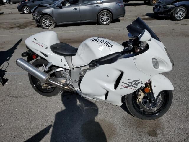 Suzuki GSX1300R