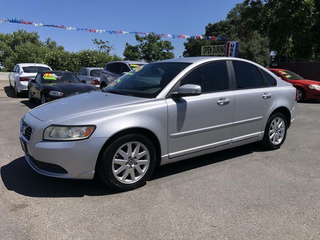 Volvo S40