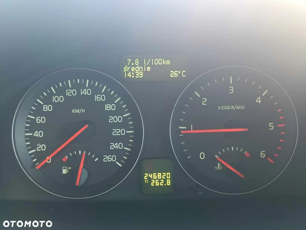 Volvo V50