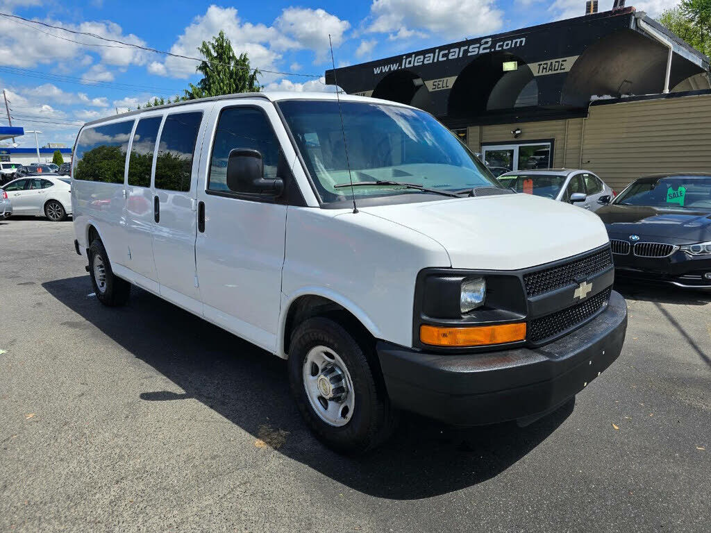 2012 CHEVROLET Express