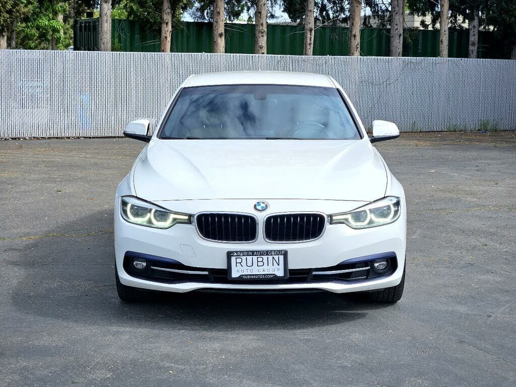 2018 BMW 330i