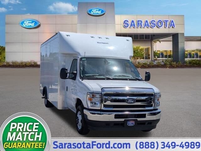 2026 FORD E-350
