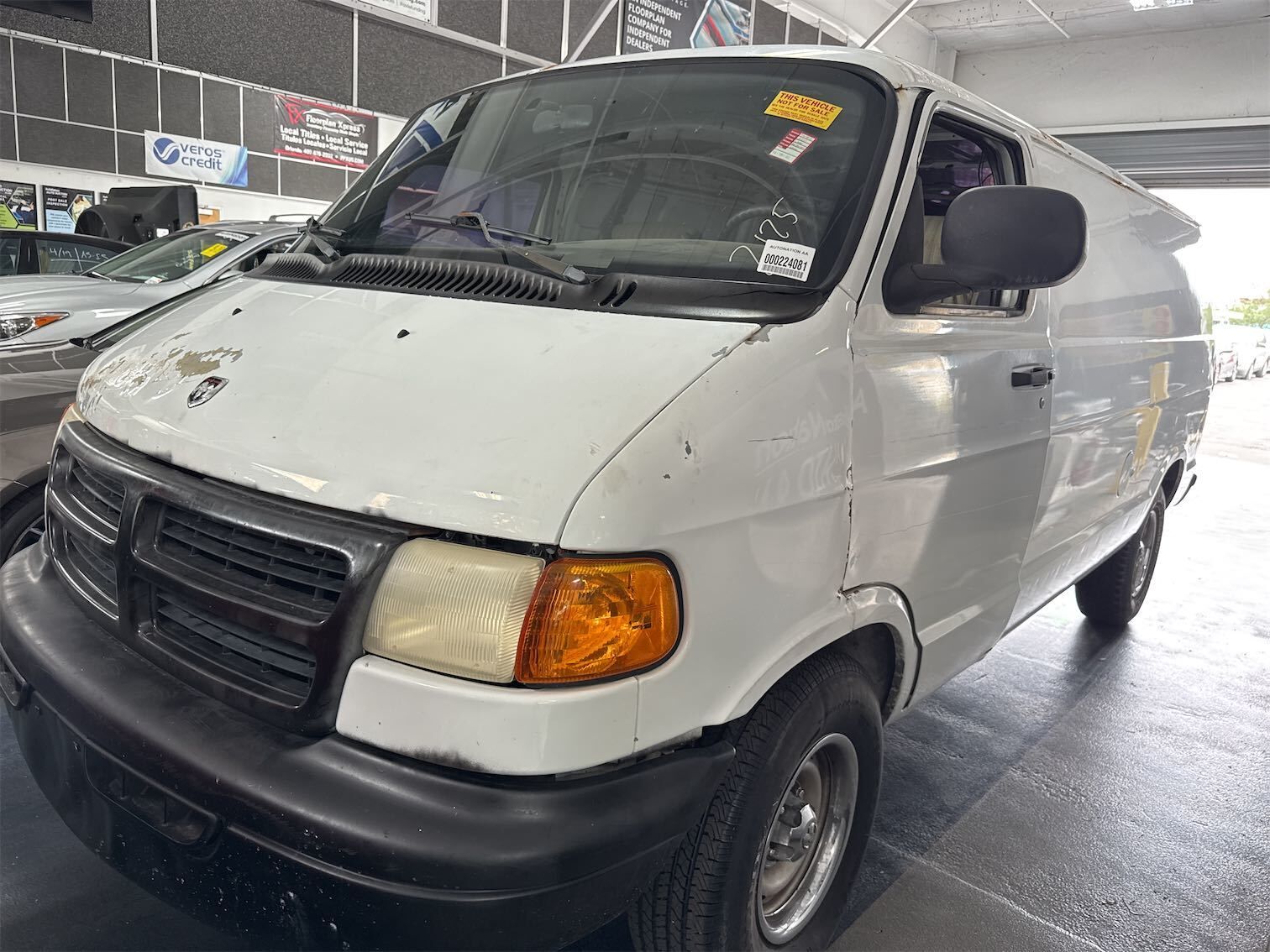 Dodge Ram Van