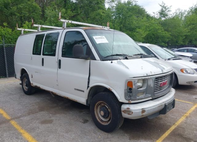 GMC Savana