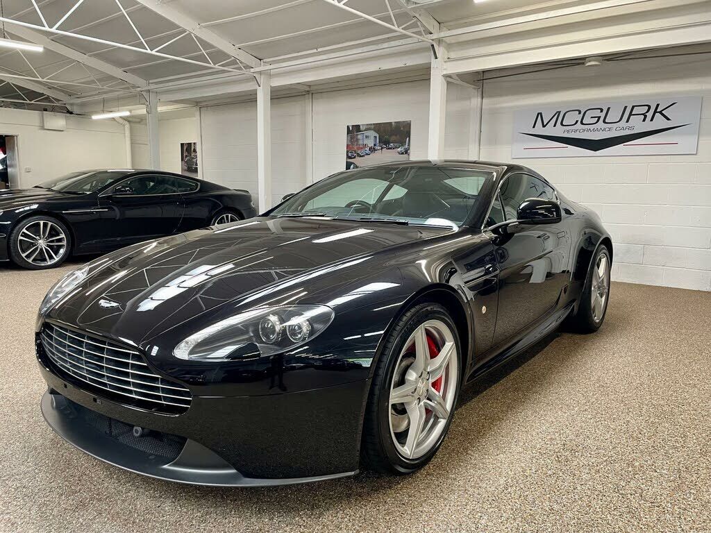 Aston Martin V8 Vantage
