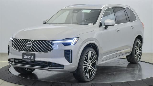 2025 VOLVO XC90