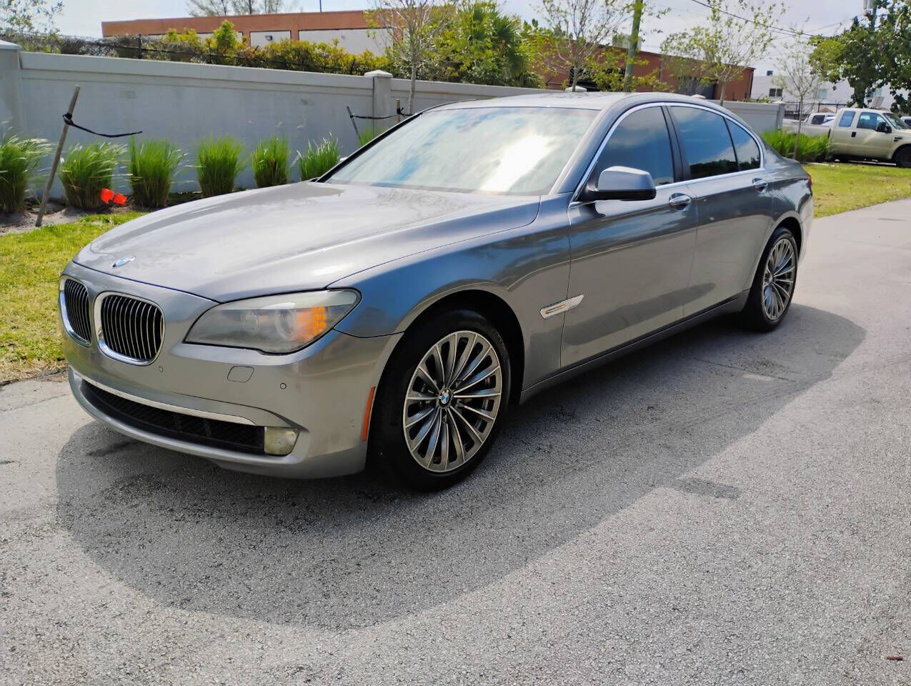 2012 BMW 7 Series