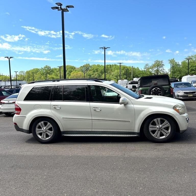 Mercedes-Benz GL-Class
