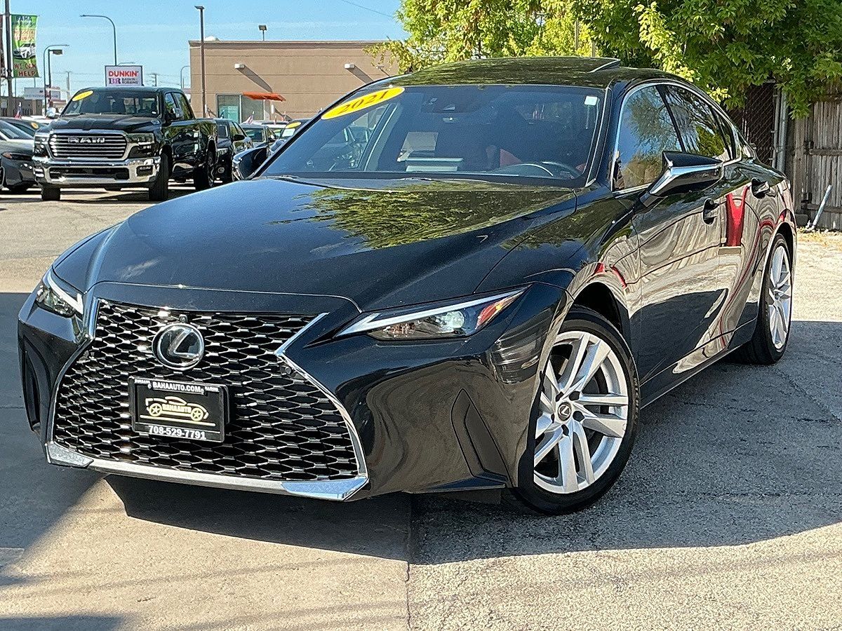 LEXUS