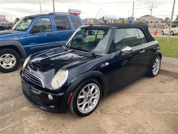 MINI Cooper Convertible