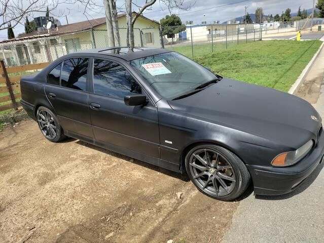 BMW 528i