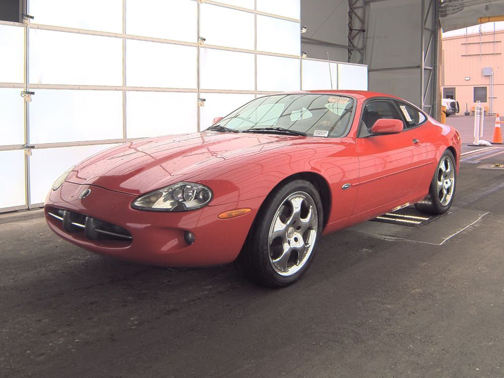 Jaguar XK8