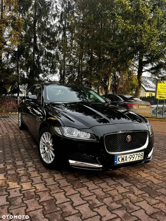 Jaguar XF
