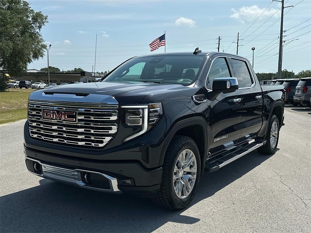 2025 GMC Sierra