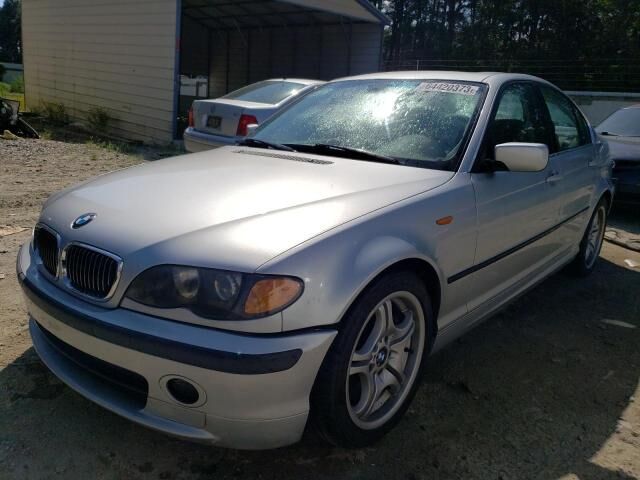 BMW 330i