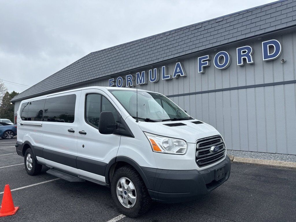 2017 FORD Transit