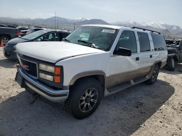 GMC Suburban