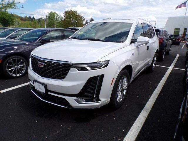 2025 CADILLAC XT6