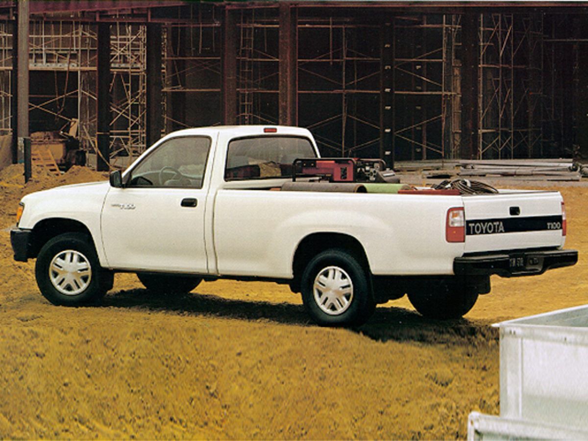 Toyota T100