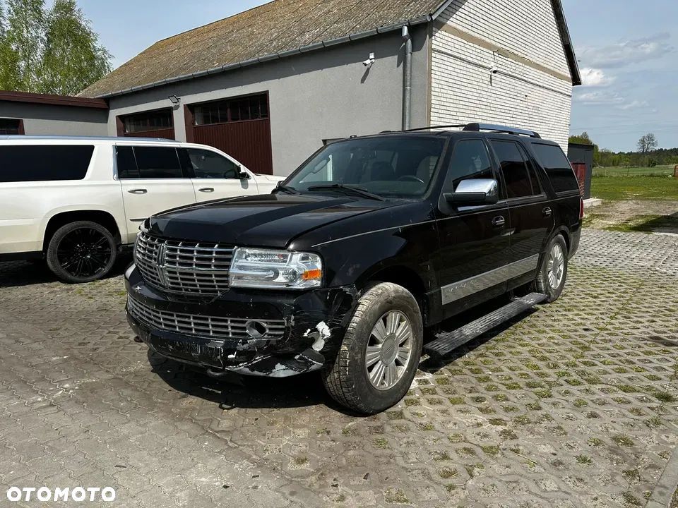 Lincoln Navigator