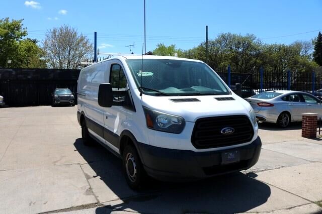 2015 FORD Transit