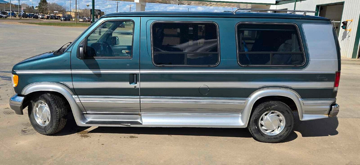 Ford E-150