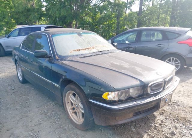 BMW 740i