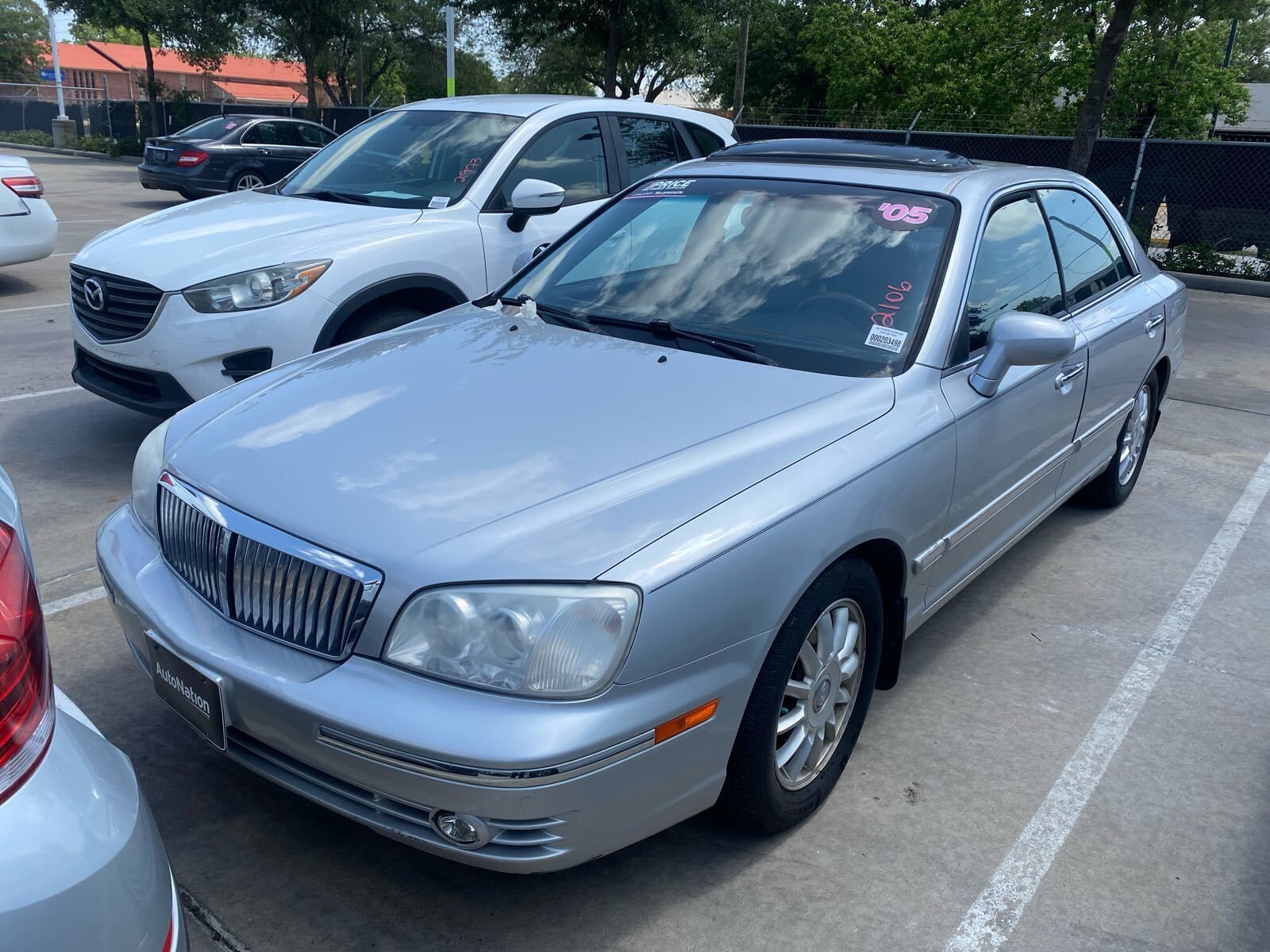 Hyundai XG350