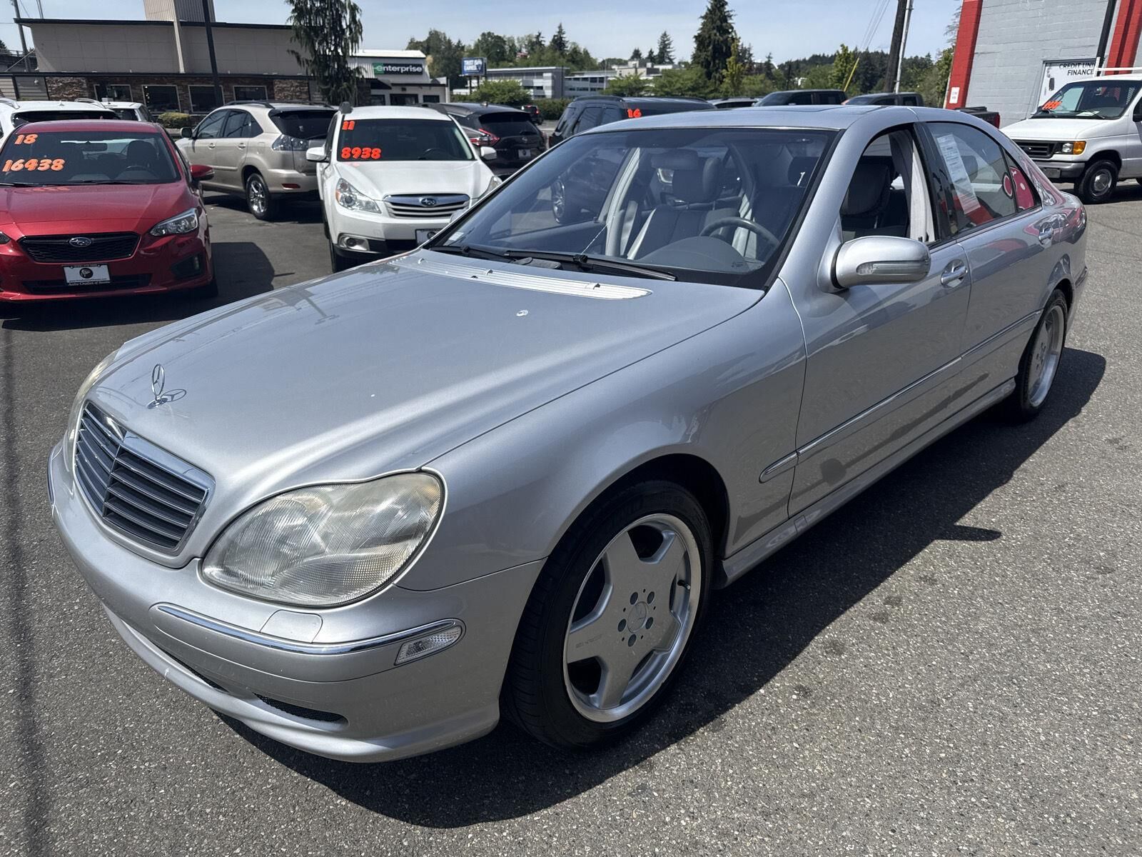 Mercedes-Benz S-Class