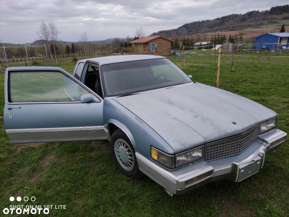 Cadillac Deville