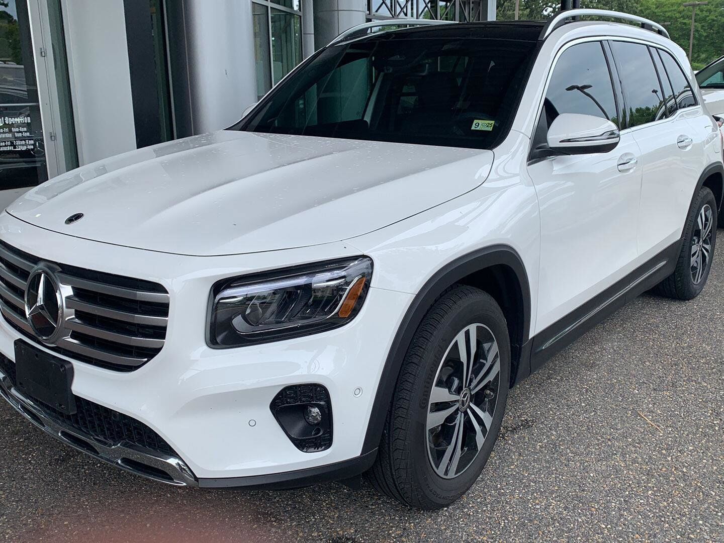 2025 MERCEDES-BENZ GLB-Class