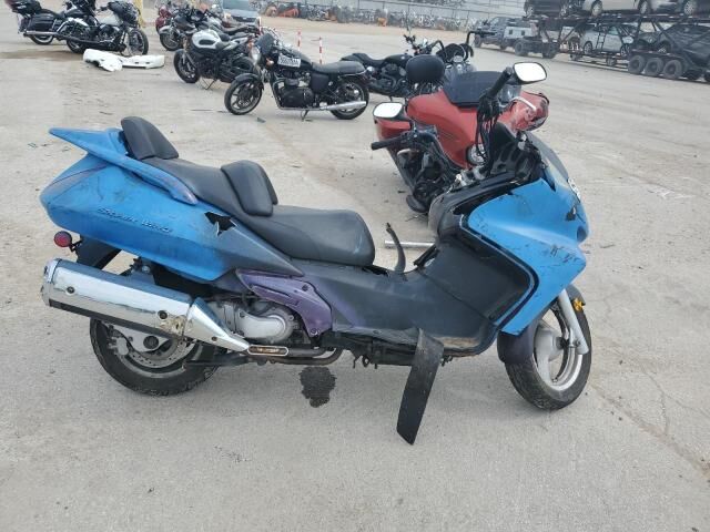 Honda FSC600 (Silver Wing)