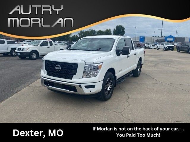 2024 NISSAN Titan
