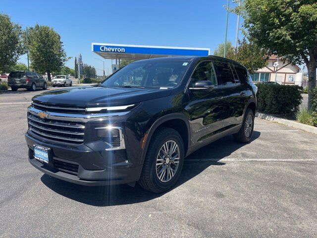 2024 CHEVROLET Traverse