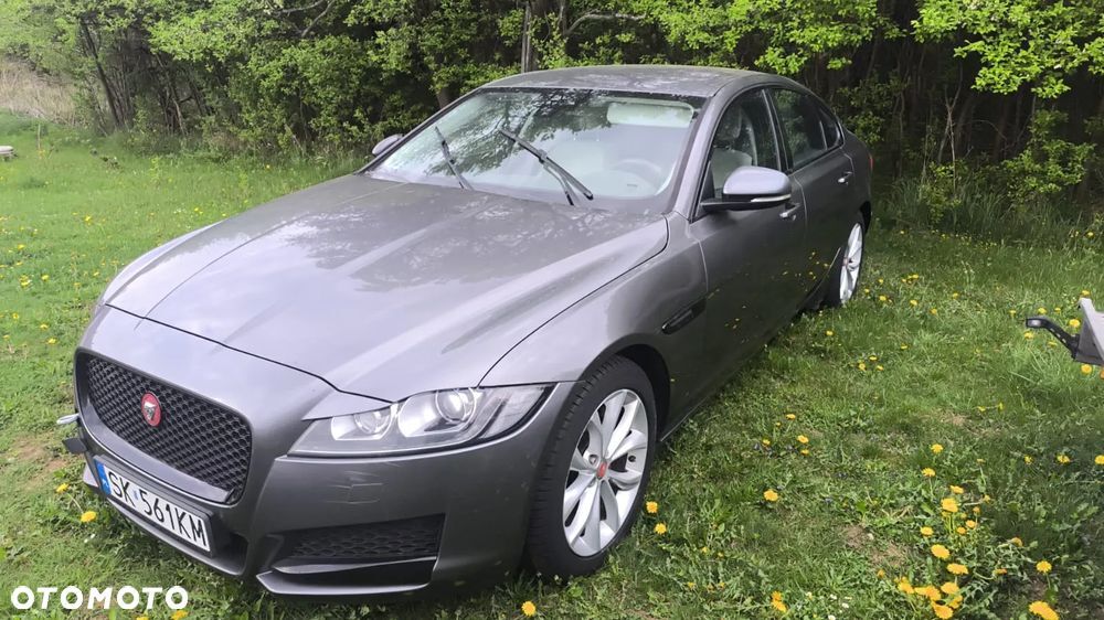 Jaguar XF